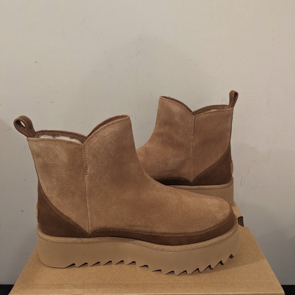 Ugg Alina Mini Platform Boots 'Chestnut'